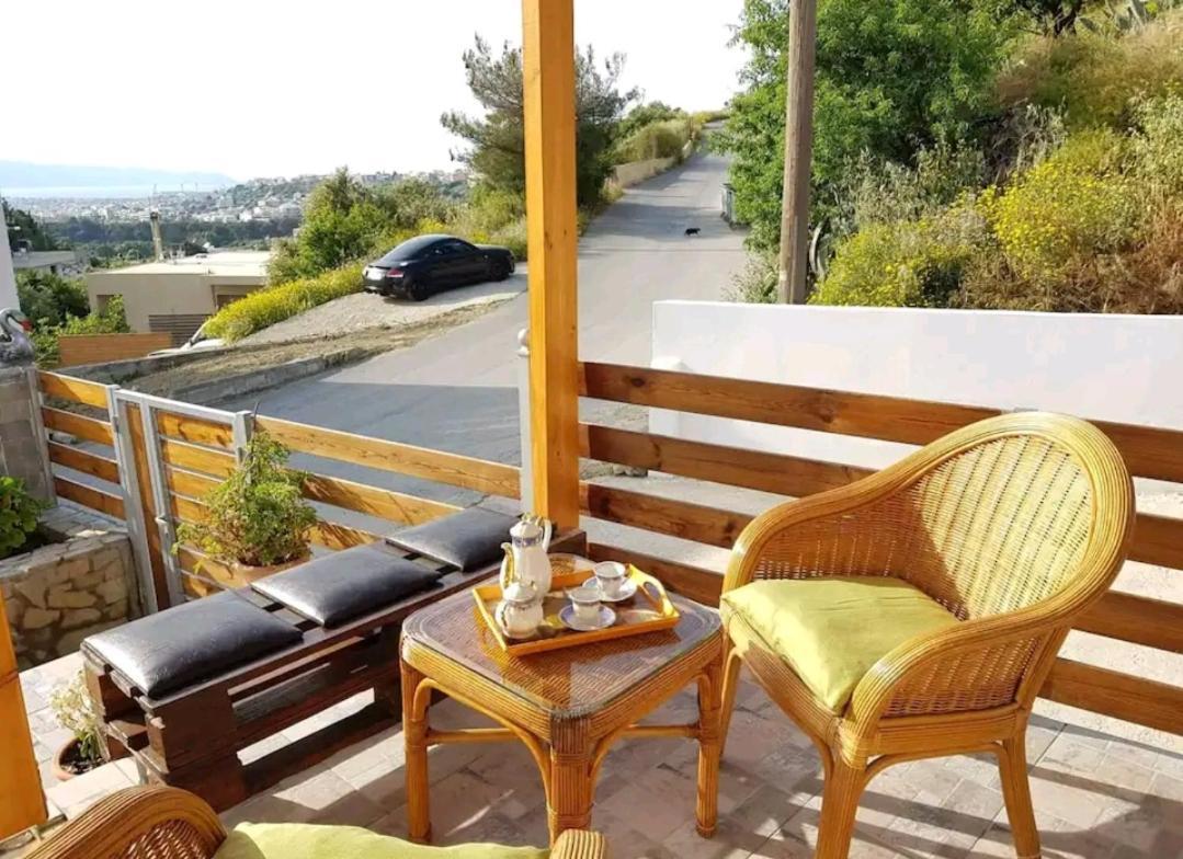 The Holiday House 3 Candia Esterno foto