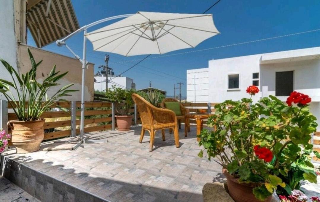 The Holiday House 3 Candia Esterno foto